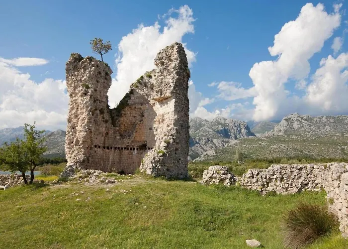 Villa In Croatia Near Adriatic Coast