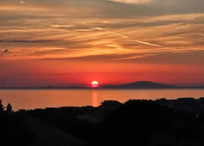 Villa In Croatia Near Adriatic Coast *